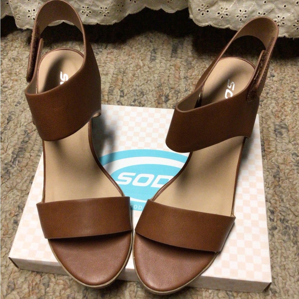 MAKE AN OFFER




Ladies heels